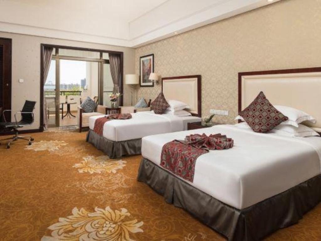 Country Garden Phoenix Hotel Maoming Exterior foto